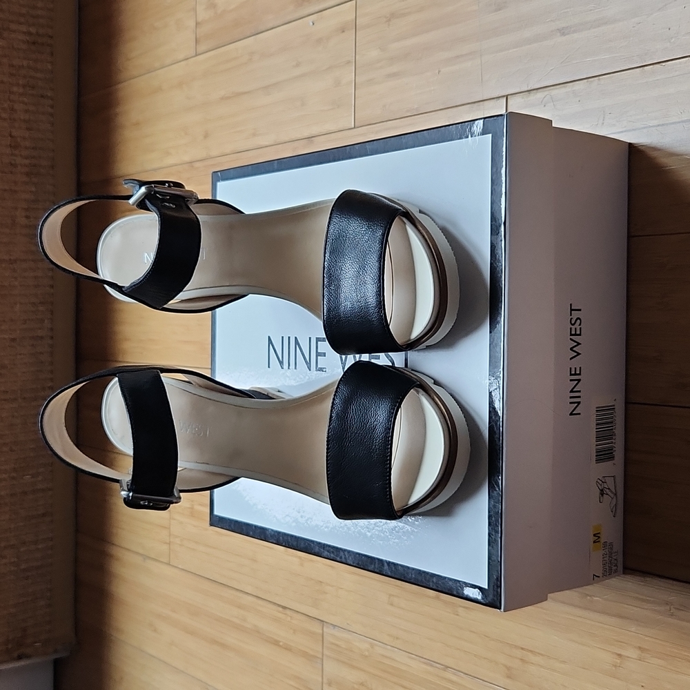 Nine West black sandals. Size 7. Never worn